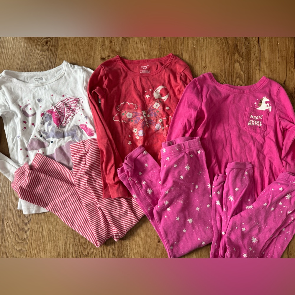 Girls size 5t pajama lounge sets